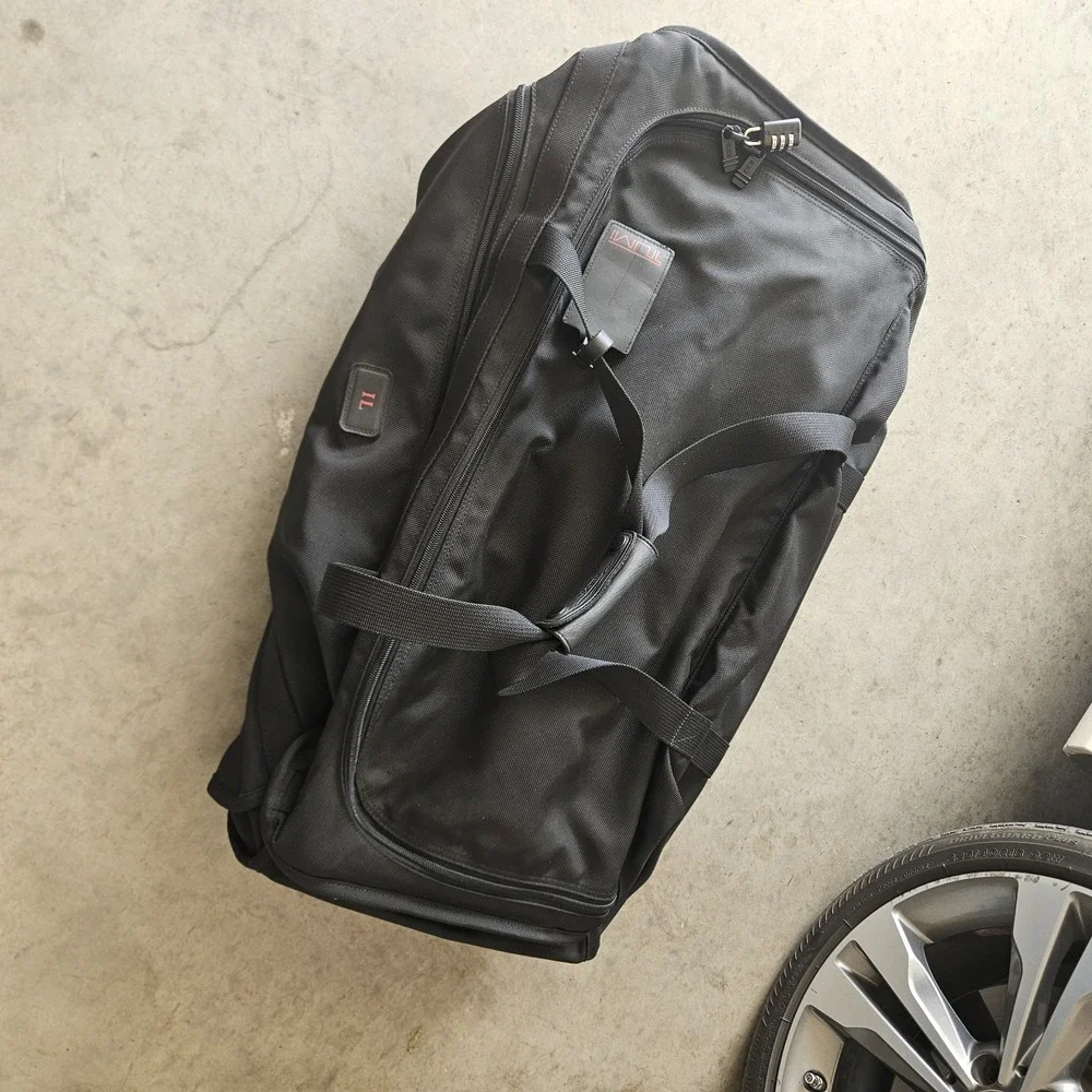 TUMI Alpha 2252D3 30
